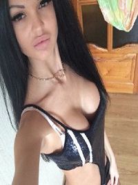 Escort Maya Ogrodzieniec